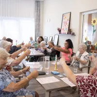 Beschäftigung in der Tagespflege Beschäftigung in der Tagespflege