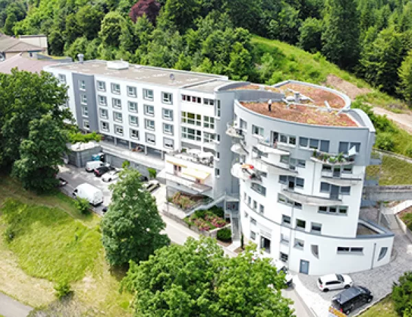 DOREAFAMILIE Murrhardt Haus Hohenstein Vogelperspektive